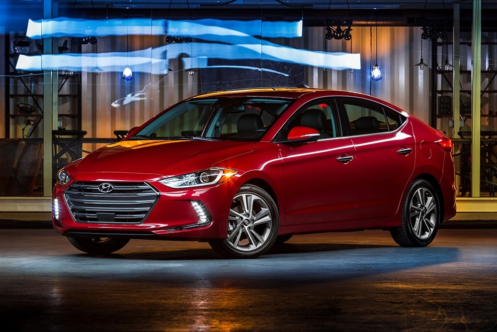 Новый седан Hyundai Elantra оказался доступнее прежнего