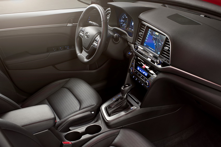 Новый седан Hyundai Elantra оказался доступнее прежнего